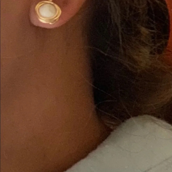 COPPER WHITE HOWLITE ROUND STUDS - Picture 2 of 2